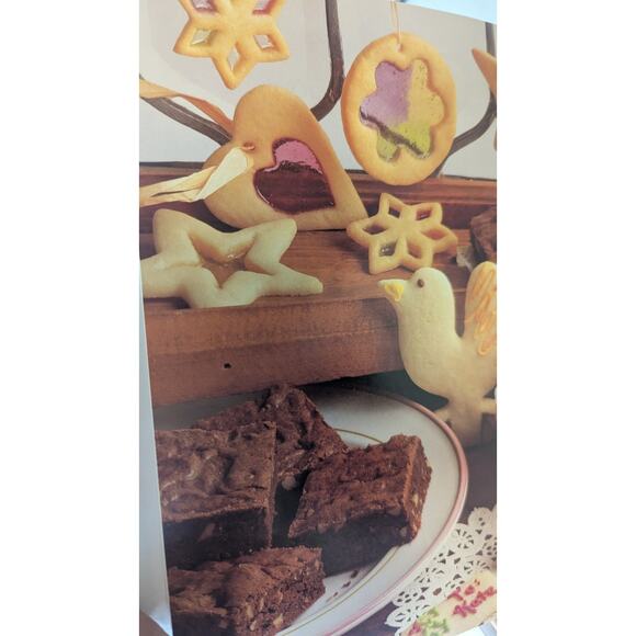 Vintage Betty Crocker Ultimate Cookie Recipe book hardback baking cookbook - Picture 2 of 8